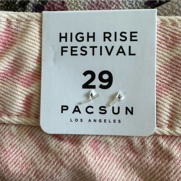 PacSun Pink Frayed Denim Shorts - Picture 4 of 5